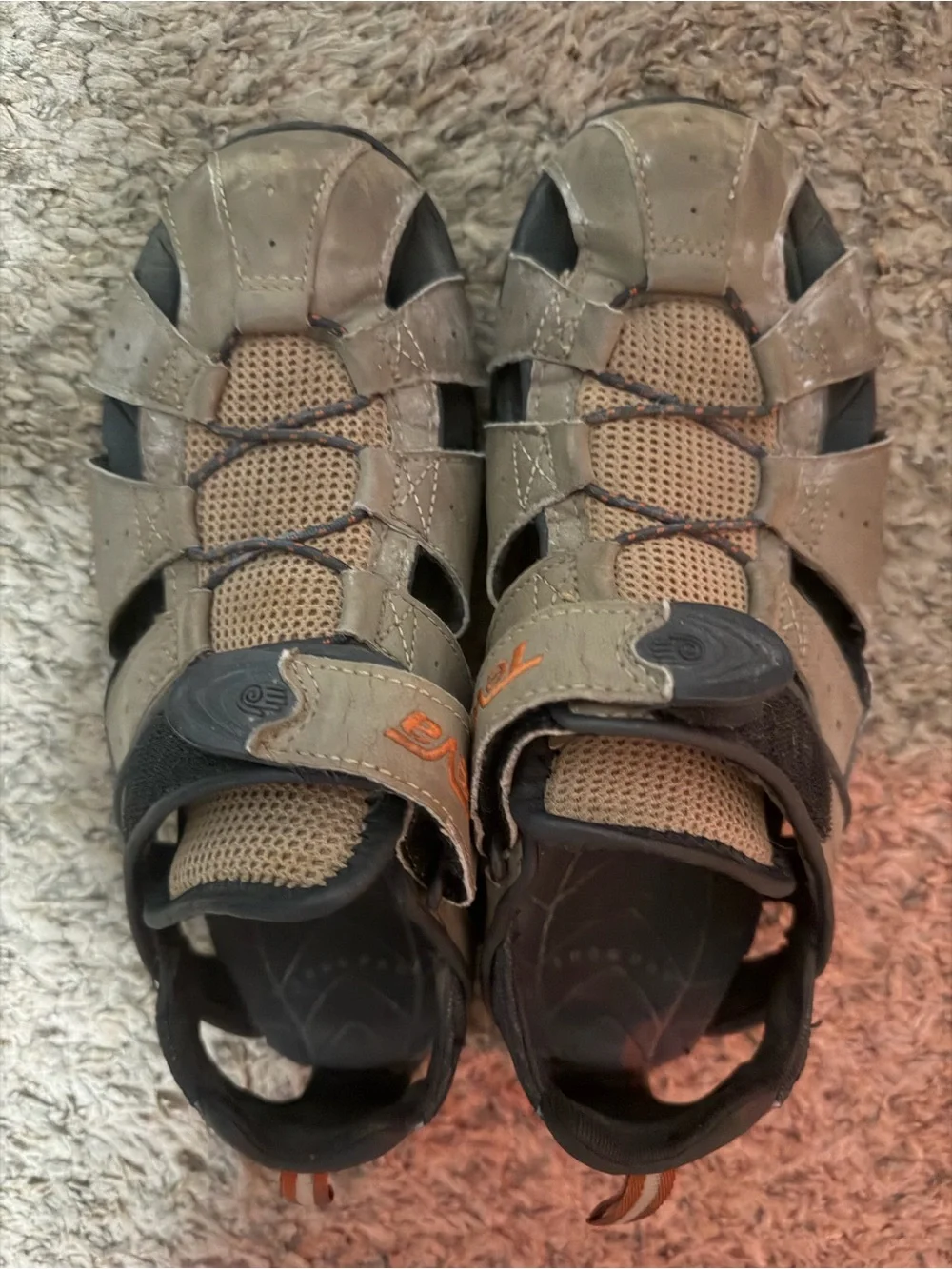 Men’s Beige and Gray Outdoor Sandals